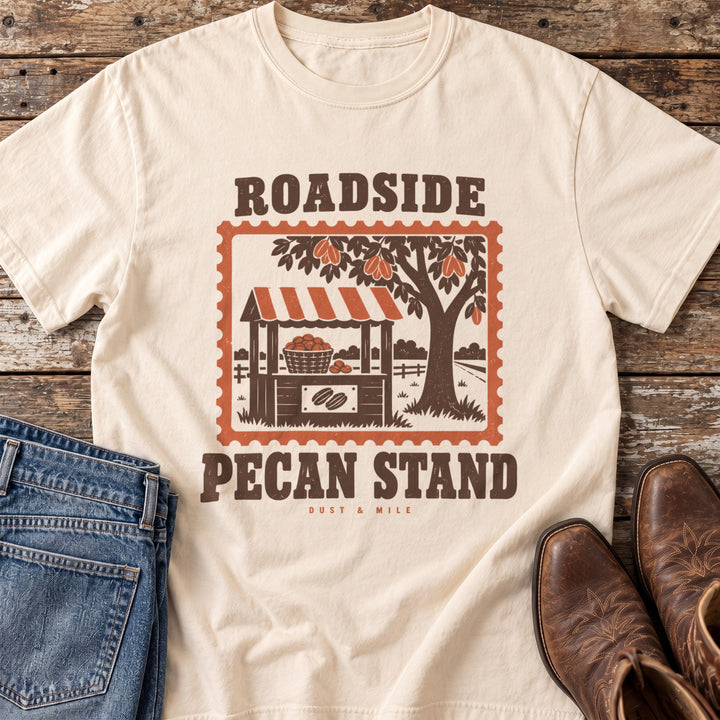 Roadside Pecan Stand T-Shirt in Ivory